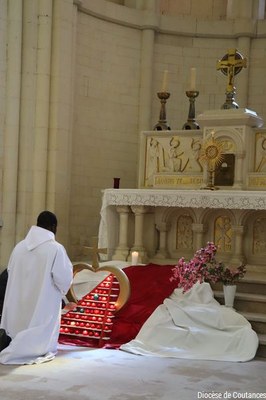 Ecole de Prière  Avril 2023   035