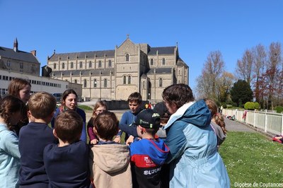 Ecole de Prière  Avril 2023   050