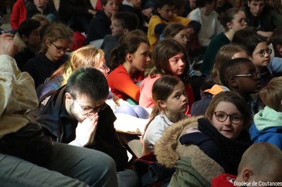 Ecole de Prière  Avril 2023   078