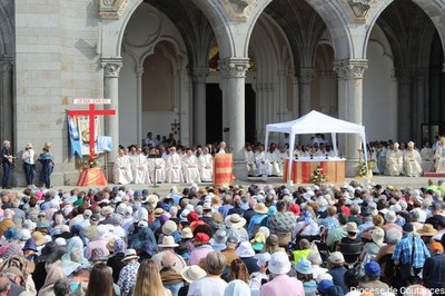 Pèlerinage julaire Normand   Pontmain   01.05.2025   006