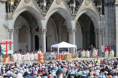Pèlerinage julaire Normand   Pontmain   01.05.2025   021