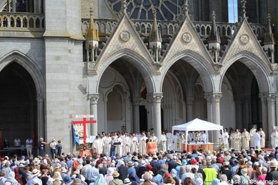 Pèlerinage julaire Normand   Pontmain   01.05.2025   023
