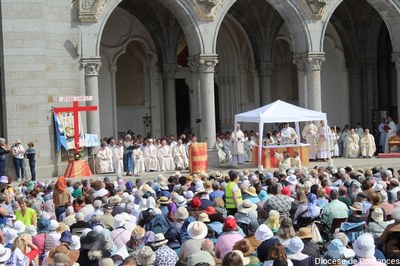 Pèlerinage julaire Normand   Pontmain   01.05.2025   025