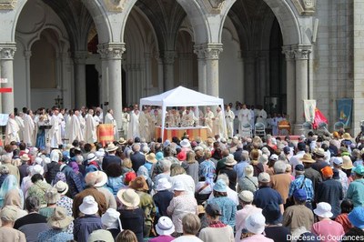 Pèlerinage julaire Normand   Pontmain   01.05.2025   028