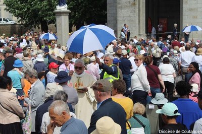 Pèlerinage julaire Normand   Pontmain   01.05.2025   031