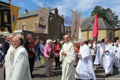 Pèlerinage julaire Normand   Pontmain   01.05.2025   035