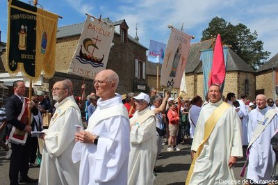 Pèlerinage julaire Normand   Pontmain   01.05.2025   038