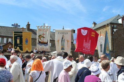 Pèlerinage julaire Normand   Pontmain   01.05.2025   040