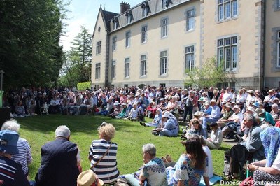 Pèlerinage julaire Normand   Pontmain   01.05.2025   044