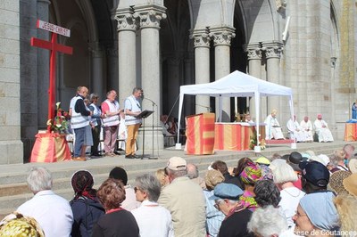 Pèlerinage julaire Normand   Pontmain   01.05.2025   059