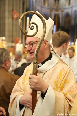 Messe d'installation   Mgr Le Boulch   071