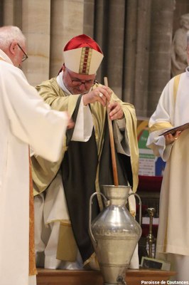 Messe Chrismale 2025   Paroisse de Coutances   055