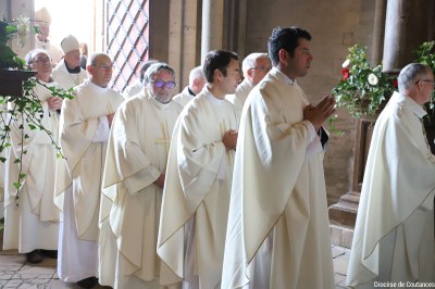 Ordination épiscopale Mgr Cador   16.10.2023    009