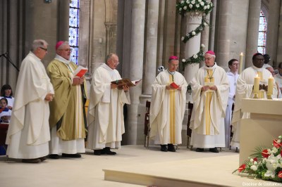 Ordination épiscopale Mgr Cador   16.10.2023    017