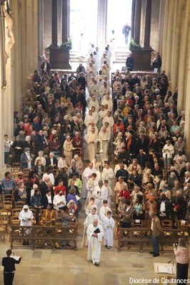 Ordination et consécration du diocèse   002