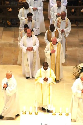 Ordination et consécration du diocèse   004