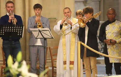 Ordination et consécration du diocèse   022
