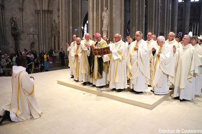 Ordination et consécration du diocèse   027