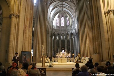 Ordination et consécration du diocèse   047