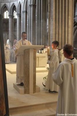 Ordination et consécration du diocèse   078