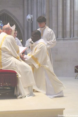 Ordination et consécration du diocèse   080