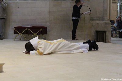 Ordination et consécration du diocèse   081