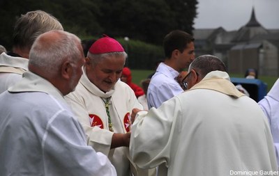 Lourdes 2024   Jour 2   DG   060