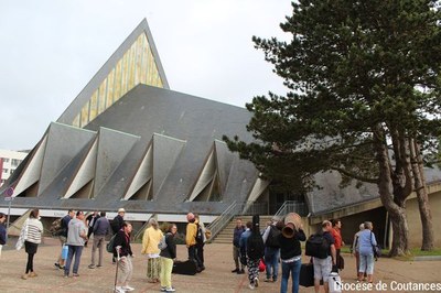 Tous frères   Mai  2022   003