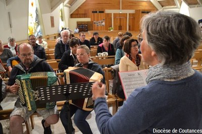 Tous frères   Mai  2022   024