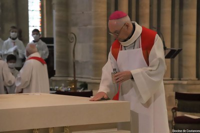 Bénédicrion nouvel autel   016