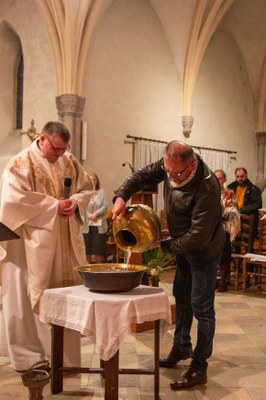 20260404 VigilePascale 24