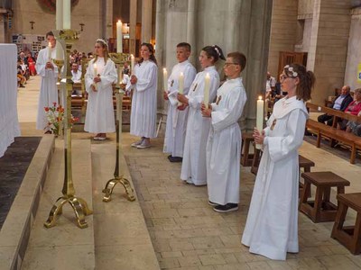 Profession de foi 2023 06 17 site (15)