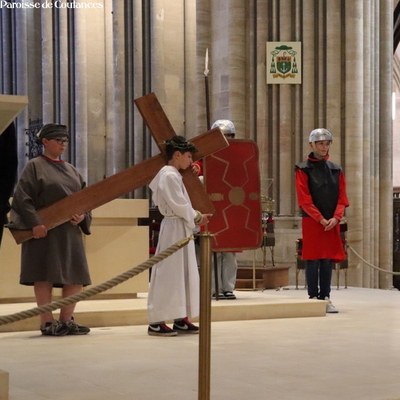 Chemin de croix - 10.jpg