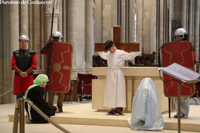 Chemin de croix - 15.jpg