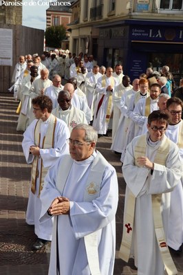 Messe d'ordination épiscopale de Mgr Grégoire Cador - 03.jpg