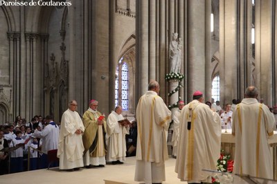 Messe d'ordination épiscopale de Mgr Grégoire Cador - 13.jpg