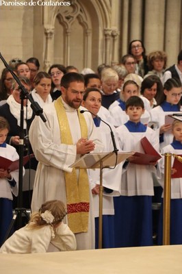 Messe d'ordination épiscopale de Mgr Grégoire Cador - 40.jpg