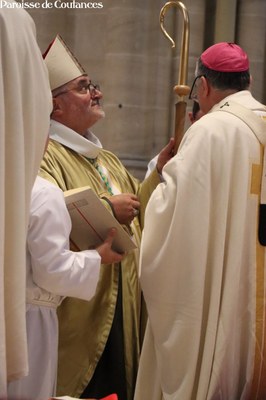 Messe d'ordination épiscopale de Mgr Grégoire Cador - 58.jpg