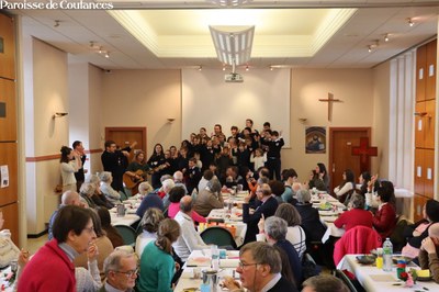 Repas Hosanna - 04.jpg