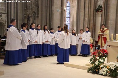 Solennité de l'Épiphanie et engagement des nouveaux Petits Chanteurs - 10.jpg