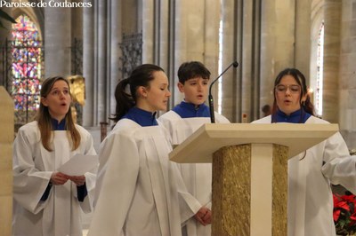 Solennité de l'Épiphanie et engagement des nouveaux Petits Chanteurs - 12.jpg