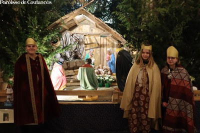 Solennité de l'Épiphanie et engagement des nouveaux Petits Chanteurs - 22.jpg