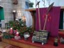 25 - FLAMANVILLE - Ste Barbe 2017 - Les outils des mineurs exposés devant l'autel