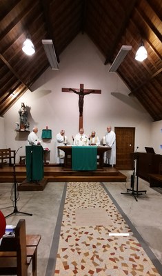 J4 Vendredi Temps 1 Messe Pie X   2