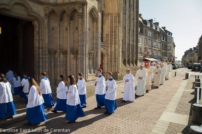 photos ordination benoit lacroix 08 10 2023 n01