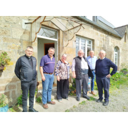 Visite agriculteurs St Pois-256.png