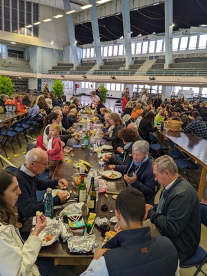 20220424 Joie sous les pommiers02 Pique nique (6)