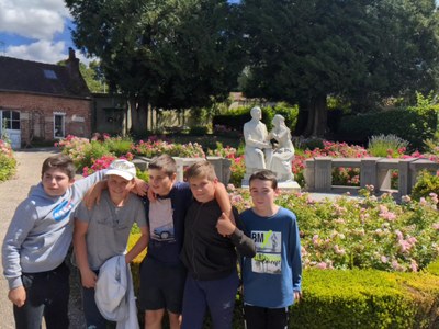 PXL 20220702 100419144 exported 733 1656790325225