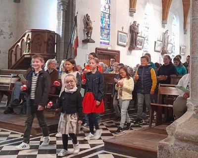  copie 0 20230924 Célébration Procession (1)