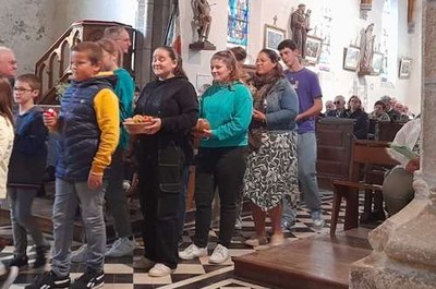  copie 0 20230924 Célébration Procession (6)